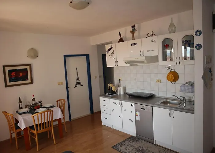 Mila Apartman Makarska